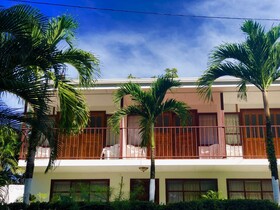 Casa Familiar Villa Aura