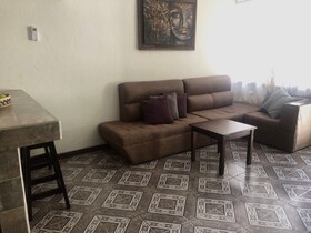 Casa Familiar Villa Aura