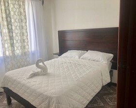 Casa Familiar Villa Aura