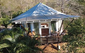 Mikado Natural Lodge