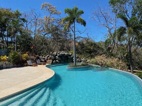 Mikado Natural Lodge