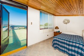 Witch's Rock Surf Camp