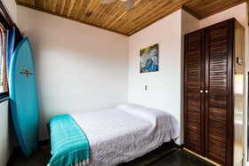 Witch's Rock Surf Camp