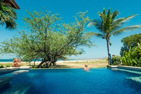 Witch's Rock Surf Camp