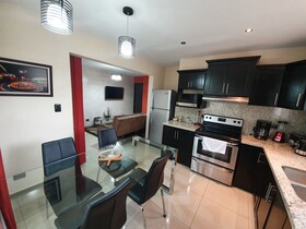 Suites Merlyn Aeropuerto