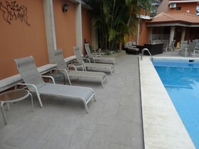 Suites Merlyn Aeropuerto