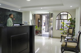 Hotel Plaza Real Suites & Apartments