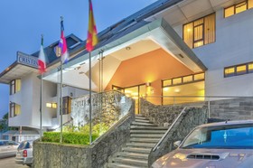 Suites Cristina Hotel - Apartment Residence Inn