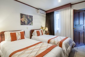 Suites Cristina Hotel - Apartment Residence Inn