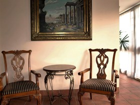 The Palm House Inn