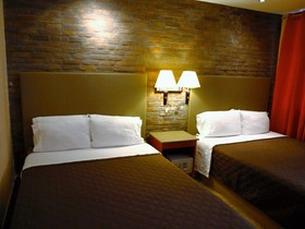 The Palm House Inn