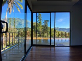 Arte De Plumas Birding Lodge