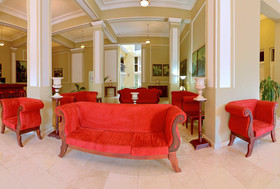 Hotel E Santa María