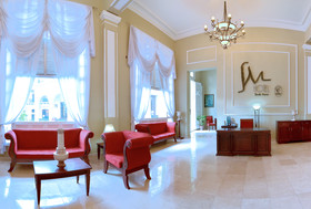 Hotel E Santa María