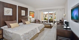 Royal Service at Paradisus Princesa del Mar Resort & Spa