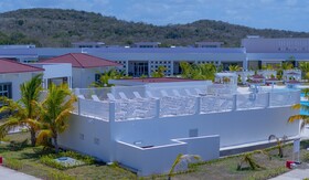 Gran Muthu Ensenada, Holguin
