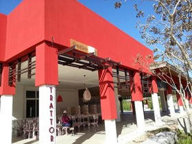 Hotel Las Salinas Plaza & Spa