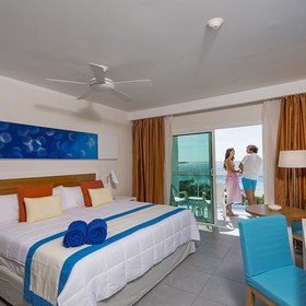 Hotel Las Salinas Plaza & Spa