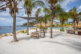 Blue Bay Beach Apartments