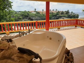 Bahia Apartments & Diving