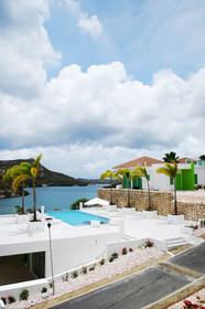 Piscadera Harbour Village