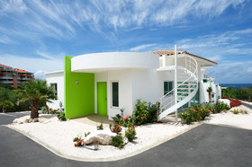Piscadera Harbour Village