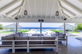Coral Estate Luxury Resort