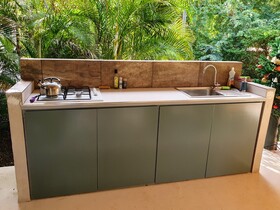 Abaai Resort