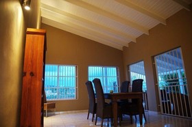 Bantopa Apartments & Villas