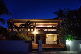 Bantopa Apartments & Villas