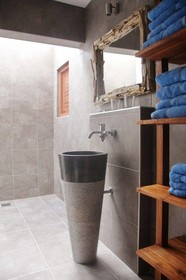 Bantopa Apartments & Villas