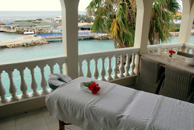 Curacao Luxury Holdiay Rentals