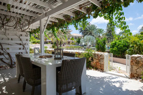 Curacao Luxury Holdiay Rentals
