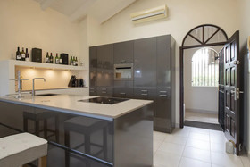 Curacao Luxury Holdiay Rentals