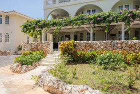 Curacao Luxury Holdiay Rentals