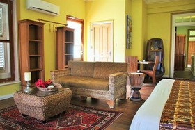 Hotel Scharloo