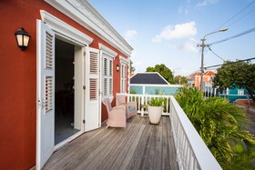 Kas di Laman Apartments