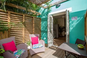Kas di Laman Apartments
