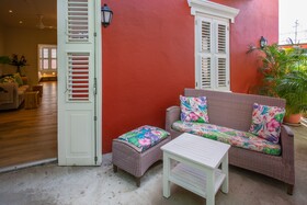 Kas di Laman Apartments