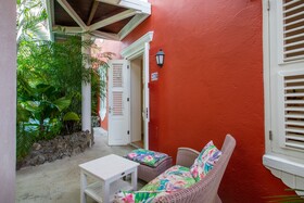 Kas di Laman Apartments
