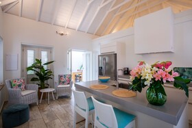 Kas di Laman Apartments