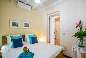 Kas di Laman Apartments