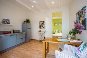 Kas di Laman Apartments