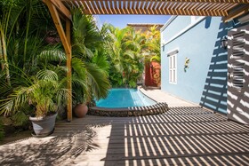 Kas di Laman Apartments