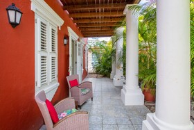 Kas di Laman Apartments
