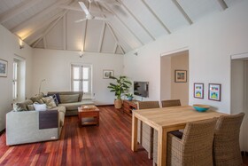 Kas di Laman Apartments