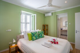 Kas di Laman Apartments