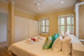 Kas di Laman Apartments