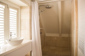 Kas di Laman Apartments