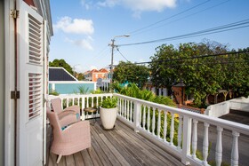 Kas di Laman Apartments